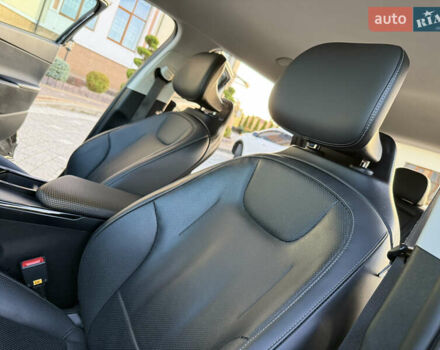 Черный Киа EV6, объемом двигателя 0 л и пробегом 59 тыс. км за 25799 $, фото 33 на Automoto.ua