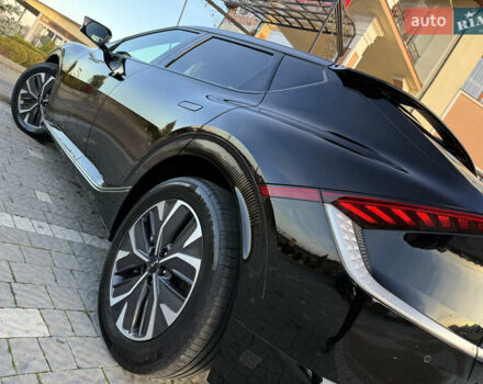 Черный Киа EV6, объемом двигателя 0 л и пробегом 59 тыс. км за 25799 $, фото 20 на Automoto.ua