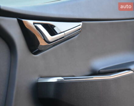 Черный Киа EV6, объемом двигателя 0 л и пробегом 79 тыс. км за 25450 $, фото 45 на Automoto.ua