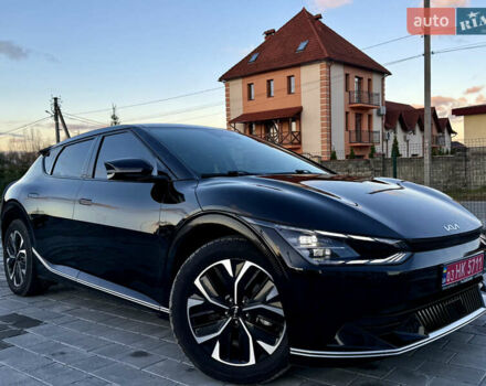 Черный Киа EV6, объемом двигателя 0 л и пробегом 129 тыс. км за 24999 $, фото 6 на Automoto.ua