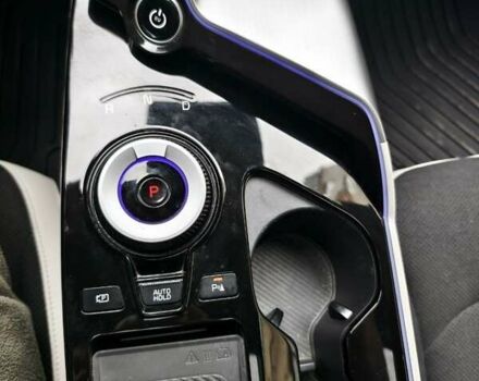 Черный Киа EV6, объемом двигателя 0 л и пробегом 47 тыс. км за 25800 $, фото 4 на Automoto.ua