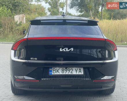Чорний Кіа EV6, об'ємом двигуна 0 л та пробігом 59 тис. км за 25500 $, фото 11 на Automoto.ua