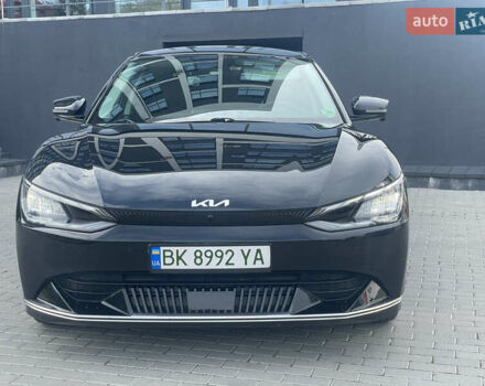 Чорний Кіа EV6, об'ємом двигуна 0 л та пробігом 59 тис. км за 25500 $, фото 27 на Automoto.ua