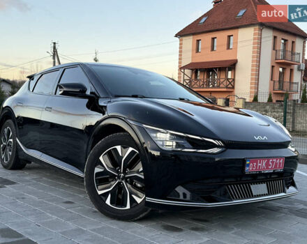 Черный Киа EV6, объемом двигателя 0 л и пробегом 129 тыс. км за 25555 $, фото 7 на Automoto.ua
