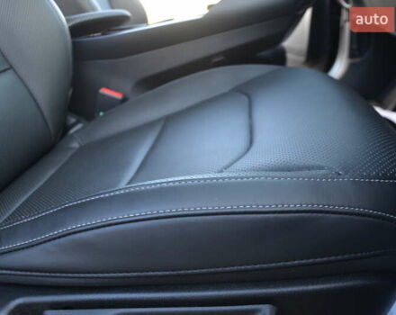 Черный Киа EV6, объемом двигателя 0 л и пробегом 79 тыс. км за 25450 $, фото 66 на Automoto.ua