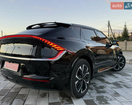 Черный Киа EV6, объемом двигателя 0 л и пробегом 129 тыс. км за 25555 $, фото 18 на Automoto.ua