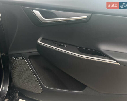 Чорний Кіа EV6, об'ємом двигуна 0 л та пробігом 59 тис. км за 25500 $, фото 82 на Automoto.ua