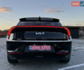 Черный Киа EV6, объемом двигателя 0 л и пробегом 129 тыс. км за 25555 $, фото 14 на Automoto.ua