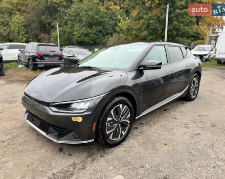 Черный Киа EV6, объемом двигателя 0 л и пробегом 123 тыс. км за 18900 $, фото 13 на Automoto.ua