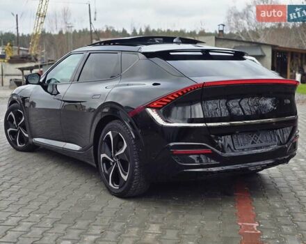 Черный Киа EV6, объемом двигателя 0 л и пробегом 55 тыс. км за 25500 $, фото 10 на Automoto.ua