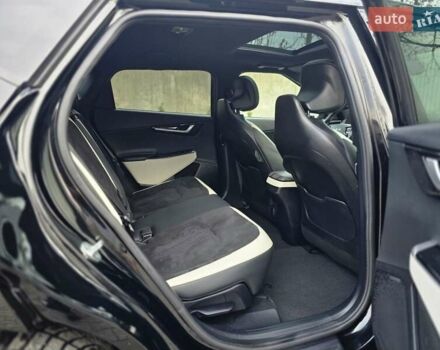 Черный Киа EV6, объемом двигателя 0 л и пробегом 55 тыс. км за 25500 $, фото 95 на Automoto.ua