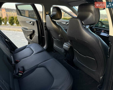 Черный Киа EV6, объемом двигателя 0 л и пробегом 59 тыс. км за 25799 $, фото 41 на Automoto.ua