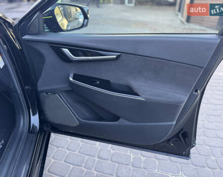 Черный Киа EV6, объемом двигателя 0 л и пробегом 49 тыс. км за 34500 $, фото 53 на Automoto.ua