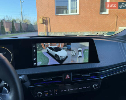 Черный Киа EV6, объемом двигателя 0 л и пробегом 80 тыс. км за 22900 $, фото 81 на Automoto.ua
