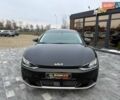 Чорний Кіа EV6, об'ємом двигуна 0 л та пробігом 7 тис. км за 26999 $, фото 1 на Automoto.ua