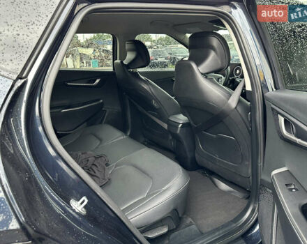 Черный Киа EV6, объемом двигателя 0 л и пробегом 49 тыс. км за 25000 $, фото 24 на Automoto.ua