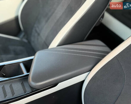 Черный Киа EV6, объемом двигателя 0 л и пробегом 80 тыс. км за 22900 $, фото 61 на Automoto.ua