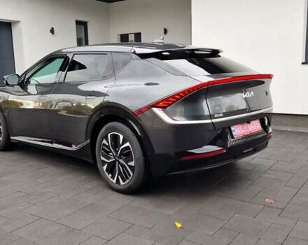 Черный Киа EV6, объемом двигателя 0 л и пробегом 76 тыс. км за 23900 $, фото 64 на Automoto.ua
