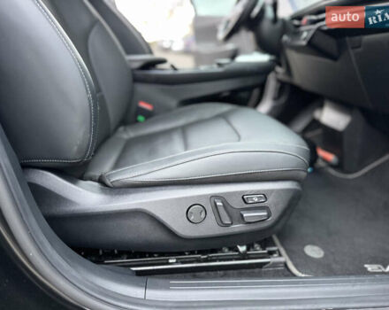 Черный Киа EV6, объемом двигателя 0 л и пробегом 77 тыс. км за 26000 $, фото 24 на Automoto.ua