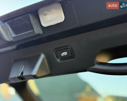 Черный Киа EV6, объемом двигателя 0 л и пробегом 80 тыс. км за 22900 $, фото 106 на Automoto.ua