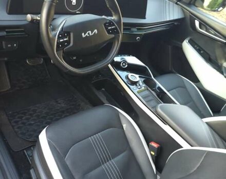 Черный Киа EV6, объемом двигателя 0 л и пробегом 29 тыс. км за 28900 $, фото 17 на Automoto.ua