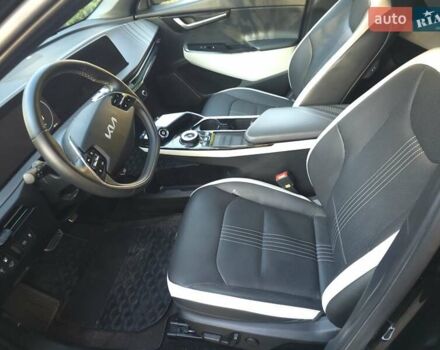 Черный Киа EV6, объемом двигателя 0 л и пробегом 29 тыс. км за 28900 $, фото 15 на Automoto.ua
