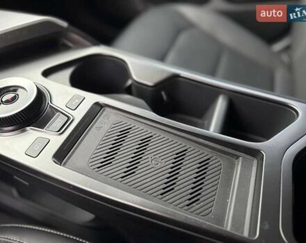 Чорний Кіа EV6, об'ємом двигуна 0 л та пробігом 7 тис. км за 26999 $, фото 42 на Automoto.ua