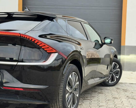 Черный Киа EV6, объемом двигателя 0 л и пробегом 77 тыс. км за 26000 $, фото 16 на Automoto.ua