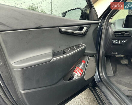 Черный Киа EV6, объемом двигателя 0 л и пробегом 49 тыс. км за 25000 $, фото 13 на Automoto.ua