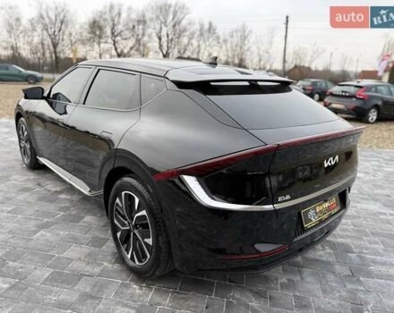 Чорний Кіа EV6, об'ємом двигуна 0 л та пробігом 7 тис. км за 26999 $, фото 6 на Automoto.ua
