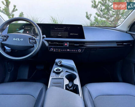 Черный Киа EV6, объемом двигателя 0 л и пробегом 82 тыс. км за 26100 $, фото 15 на Automoto.ua