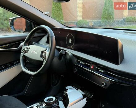 Черный Киа EV6, объемом двигателя 0 л и пробегом 80 тыс. км за 22900 $, фото 44 на Automoto.ua