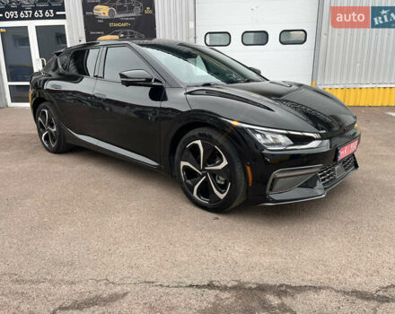 Черный Киа EV6, объемом двигателя 0 л и пробегом 44 тыс. км за 25300 $, фото 2 на Automoto.ua