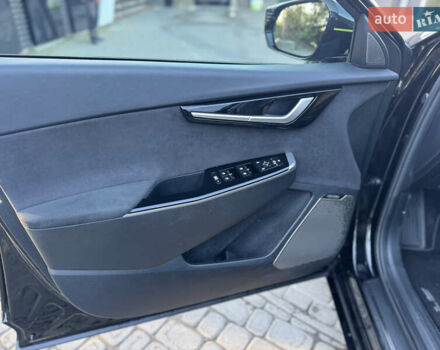 Черный Киа EV6, объемом двигателя 0 л и пробегом 49 тыс. км за 34500 $, фото 40 на Automoto.ua