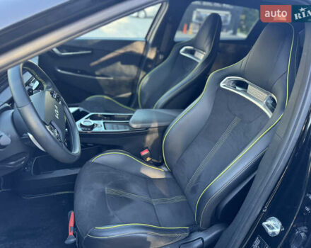 Черный Киа EV6, объемом двигателя 0 л и пробегом 49 тыс. км за 34500 $, фото 43 на Automoto.ua