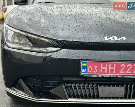 Черный Киа EV6, объемом двигателя 0 л и пробегом 49 тыс. км за 25000 $, фото 4 на Automoto.ua