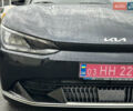 Черный Киа EV6, объемом двигателя 0 л и пробегом 49 тыс. км за 25000 $, фото 4 на Automoto.ua
