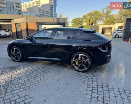 Черный Киа EV6, объемом двигателя 0 л и пробегом 49 тыс. км за 34500 $, фото 18 на Automoto.ua