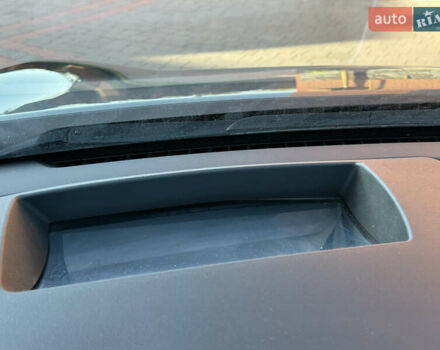 Черный Киа EV6, объемом двигателя 0 л и пробегом 80 тыс. км за 22900 $, фото 76 на Automoto.ua