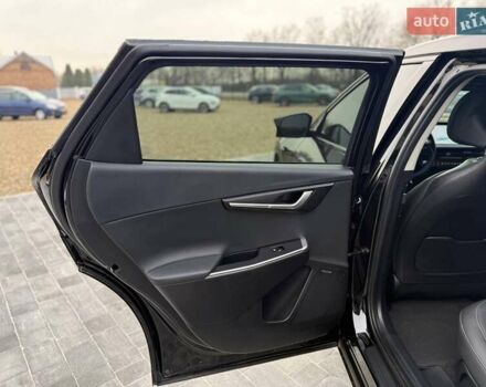 Чорний Кіа EV6, об'ємом двигуна 0 л та пробігом 7 тис. км за 26999 $, фото 28 на Automoto.ua