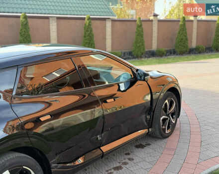 Черный Киа EV6, объемом двигателя 0 л и пробегом 80 тыс. км за 22900 $, фото 27 на Automoto.ua