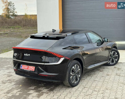Черный Киа EV6, объемом двигателя 0 л и пробегом 77 тыс. км за 26000 $, фото 17 на Automoto.ua