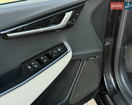 Черный Киа EV6, объемом двигателя 0 л и пробегом 80 тыс. км за 22900 $, фото 34 на Automoto.ua