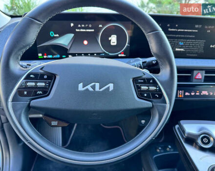 Черный Киа EV6, объемом двигателя 0 л и пробегом 82 тыс. км за 26100 $, фото 9 на Automoto.ua