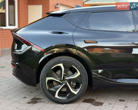 Черный Киа EV6, объемом двигателя 0 л и пробегом 80 тыс. км за 22900 $, фото 25 на Automoto.ua