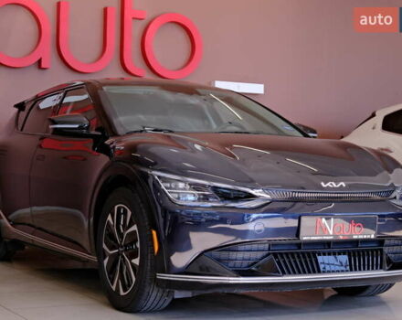 Черный Киа EV6, объемом двигателя 0 л и пробегом 29 тыс. км за 24900 $, фото 6 на Automoto.ua