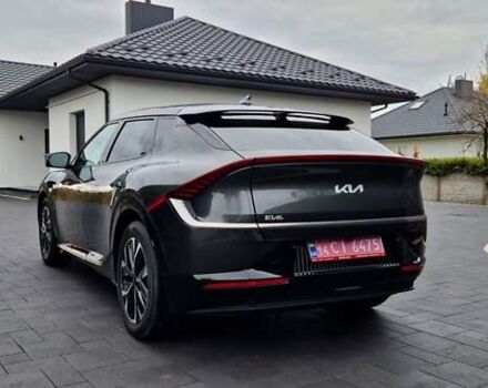 Черный Киа EV6, объемом двигателя 0 л и пробегом 76 тыс. км за 23900 $, фото 8 на Automoto.ua
