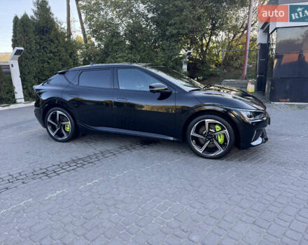 Черный Киа EV6, объемом двигателя 0 л и пробегом 49 тыс. км за 34500 $, фото 7 на Automoto.ua