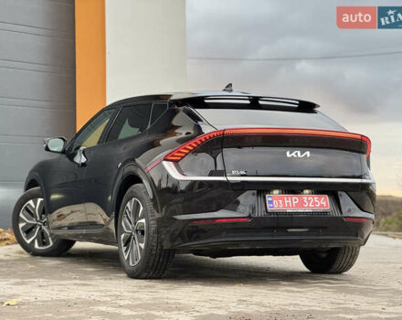 Черный Киа EV6, объемом двигателя 0 л и пробегом 77 тыс. км за 26000 $, фото 13 на Automoto.ua