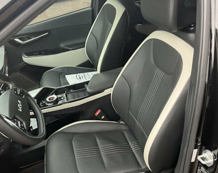 Черный Киа EV6, объемом двигателя 0 л и пробегом 44 тыс. км за 25300 $, фото 10 на Automoto.ua